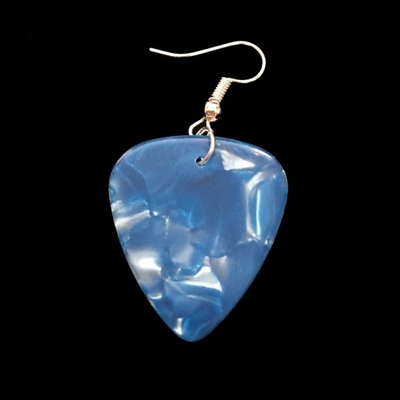 REPURPOSED Guitar Pick Earrings Hand Crafted Double Hearts Silver Tone - Picture 5 of 7